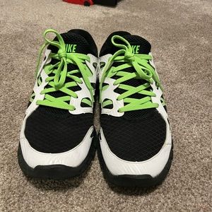 nikeiD 605419-992